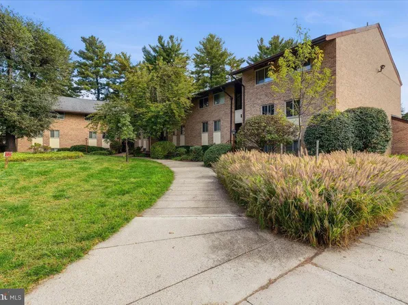 18816 Walkers Choice Rd #18816, Gaithersburg, MD 20886