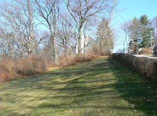 W Arnold Rd, Poughkeepsie, NY 12601