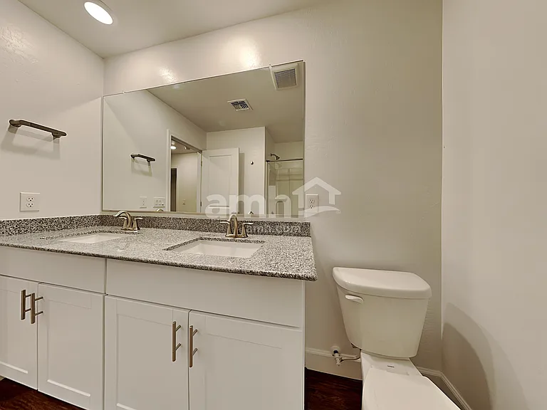 669 W Bosal Dr — Photo 15