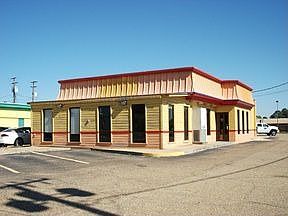 1st image of 109 South Dr