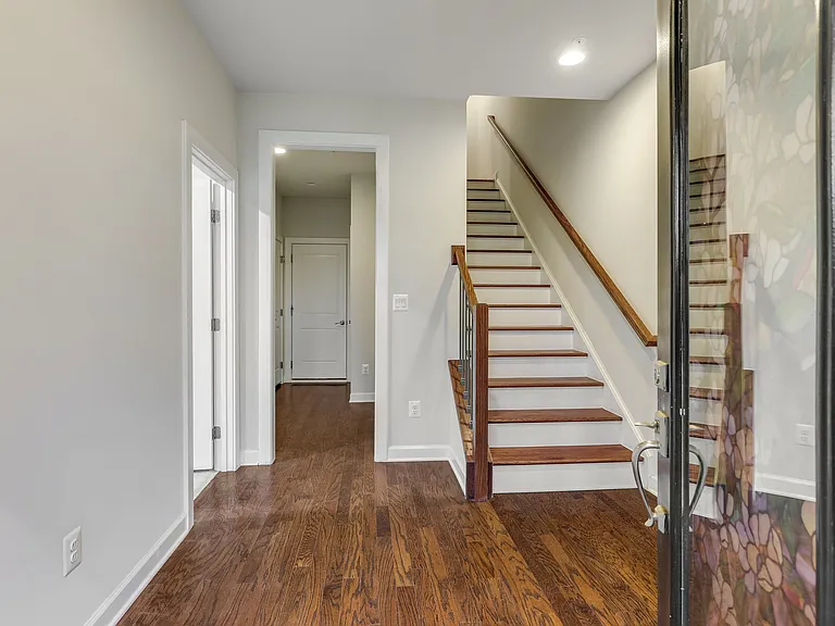 43366 Apple Orchard Sq — Photo 4