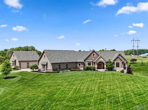 111 Foristell Ridge Ct, Foristell, MO 63348