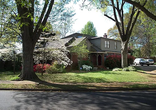3810 Kenwood Ave #HOUSE Photo 1