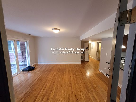 2nd image of 6437 N Damen Ave APT 1E