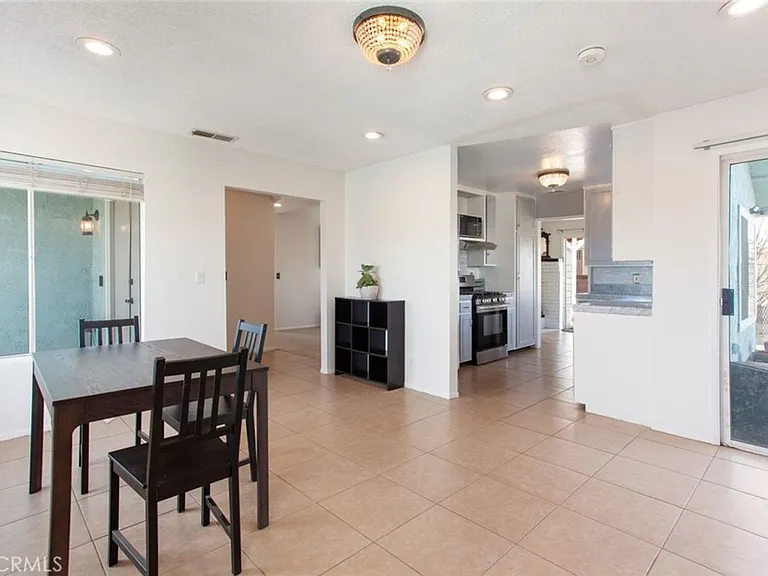 21241 Hacienda Blvd — Photo 9