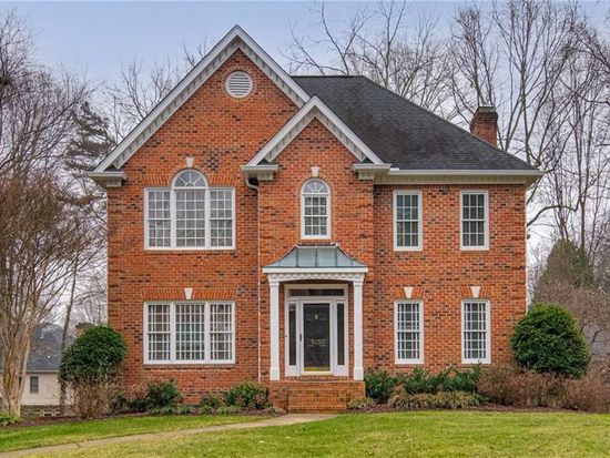 5130 Laurel View Dr, Winston Salem, NC 27104