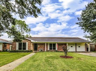 6015 De Moss Dr, Houston, TX 77081