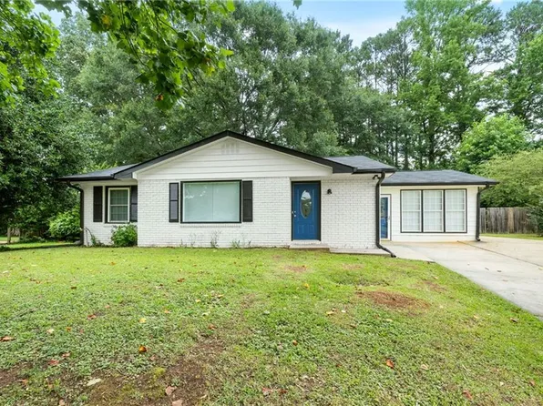 1694 Pheasant Dr, Jonesboro, GA 30238