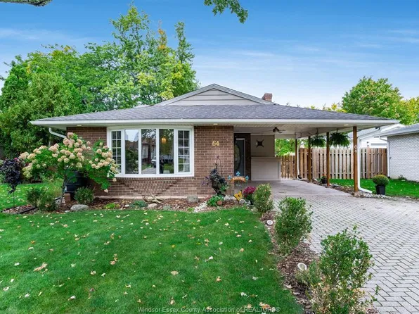 64 Palmer Dr, Kingsville, ON N9Y 3B4