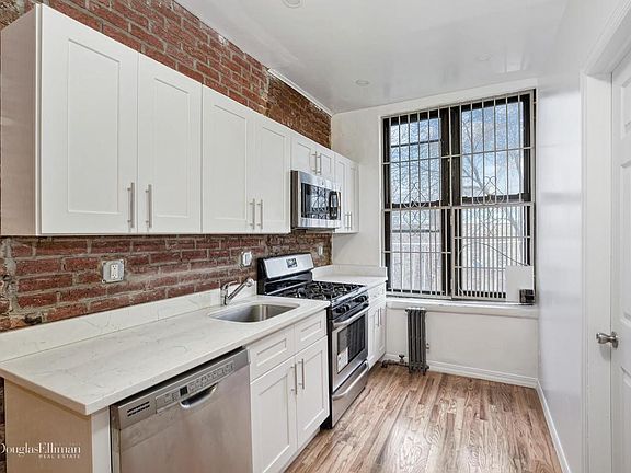 2nd image of 310 E 105th St APT 7