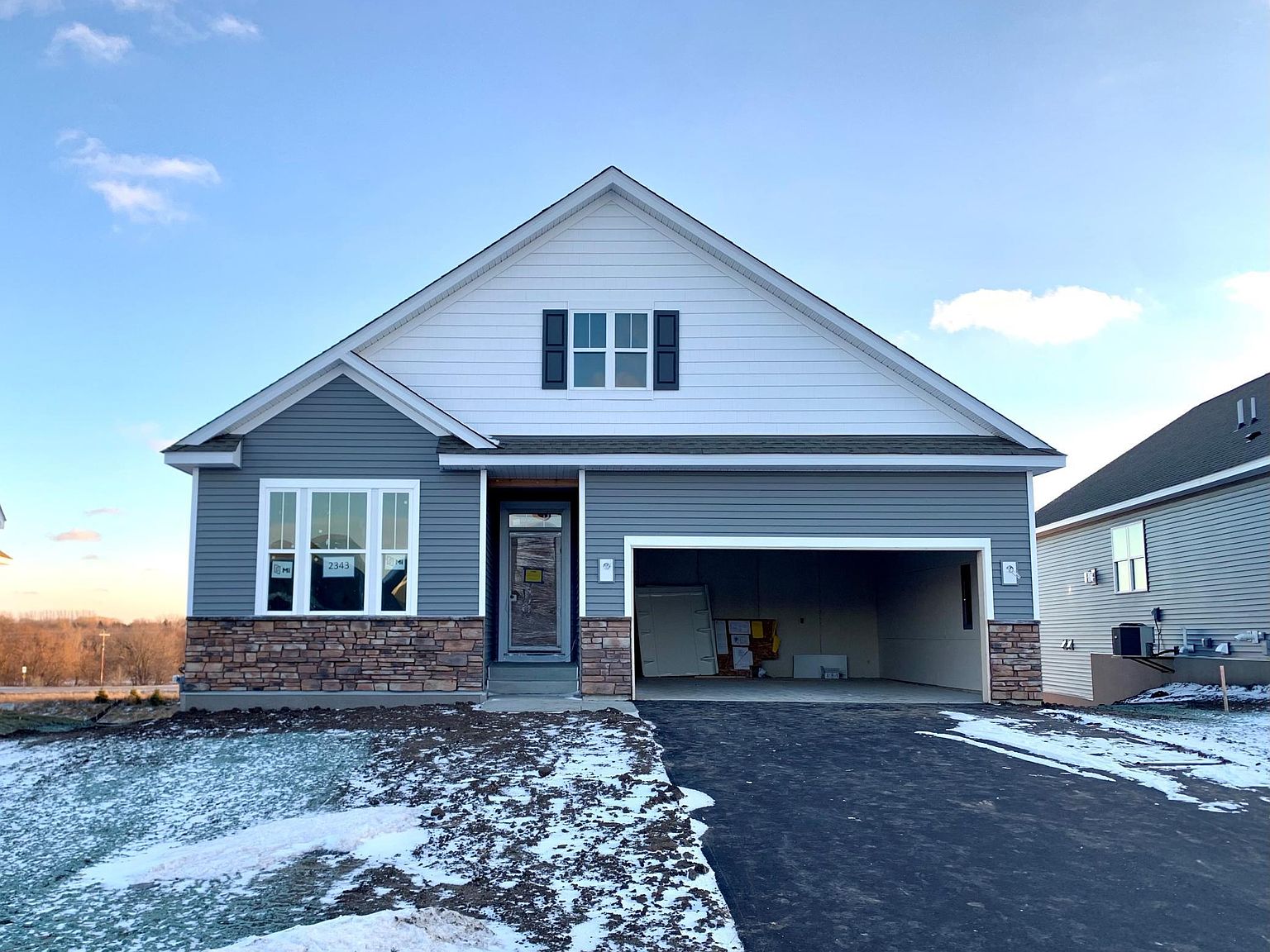 2343 Aloha Ave, Shakopee, MN 55379 | Zillow