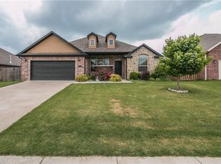 3104 SW Oakleigh Rd, Bentonville, AR 72713