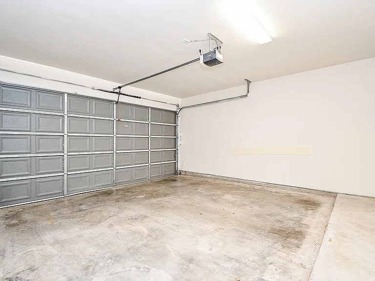 9444 Kerrwood Ln — Photo 24