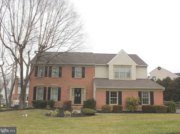 26 Garnet Cir, Conshohocken, PA 19428