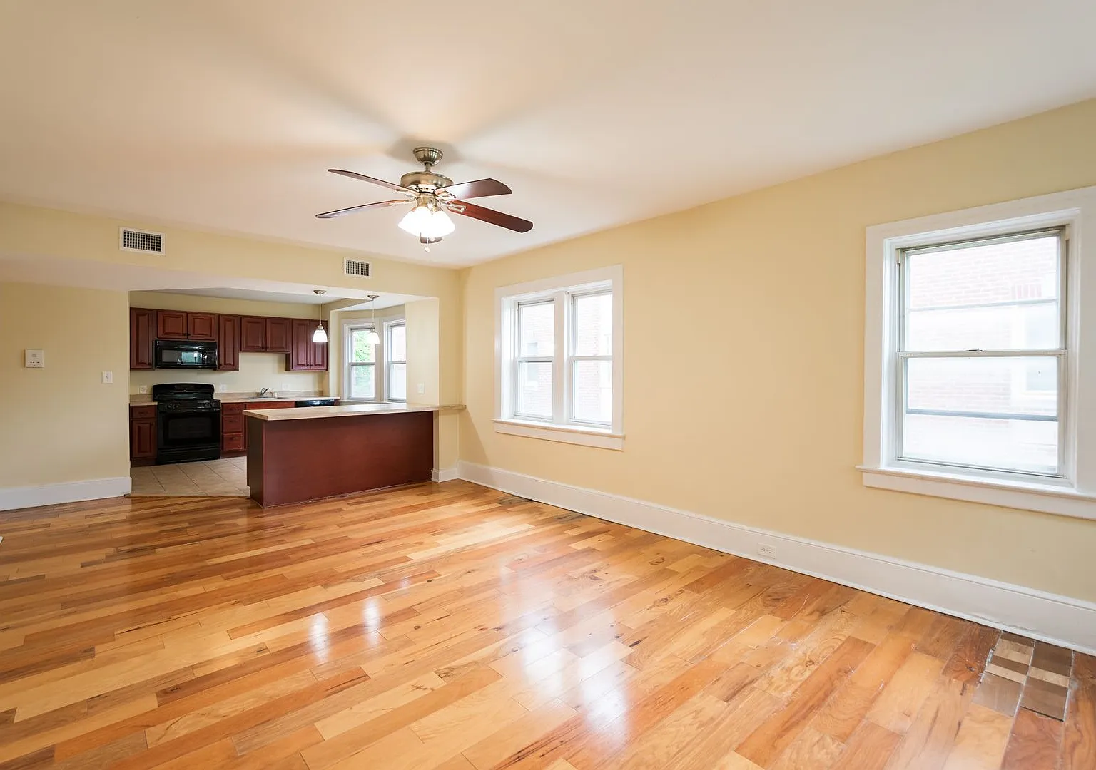 2248 Bryn Mawr Avenue — Photo 4