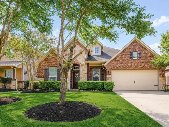 38 S Pinto Point Cir, Spring, TX 77389