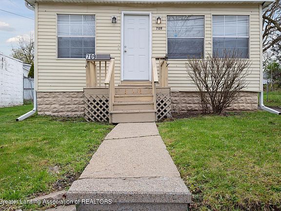 5th image of 709 S Hosmer St