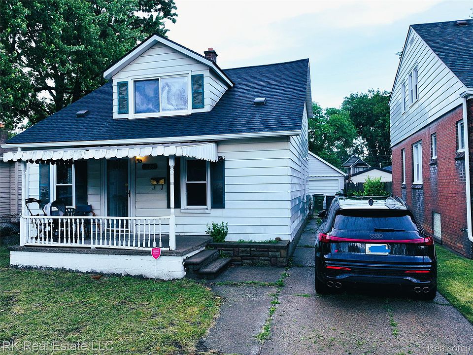 1st image of 1125 E Hayes Ave