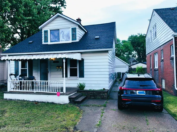 1125 E Hayes Ave, Hazel Park, MI 48030