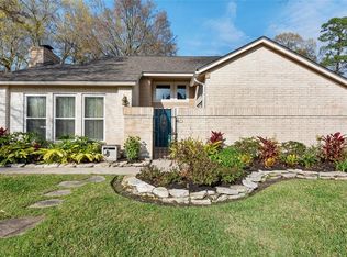 1814 Round Wind Trl, Crosby, TX 77532