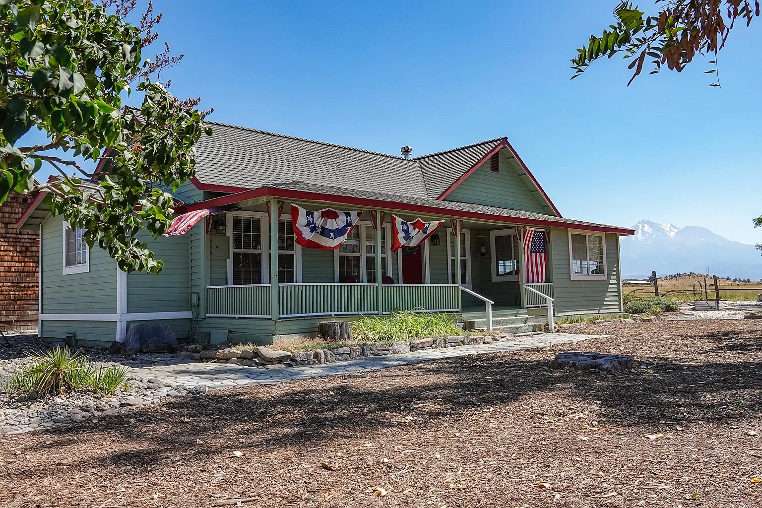 3104 Harry Cash Rd photo 1