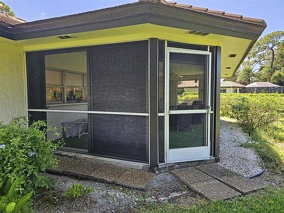 4th image of 429 Pine Villa Drive #429