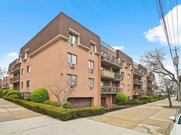 61-12 69 Street #1F, Middle Village, NY 11379