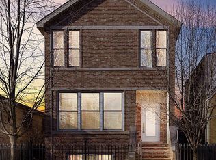 3238 N Pioneer Ave, Chicago, IL