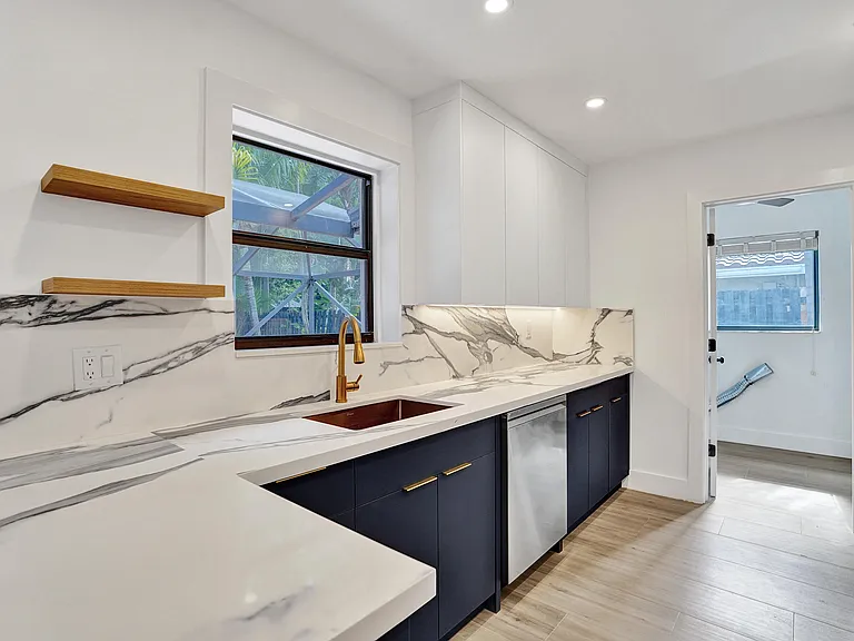 1250 SW 4th St — Photo 21