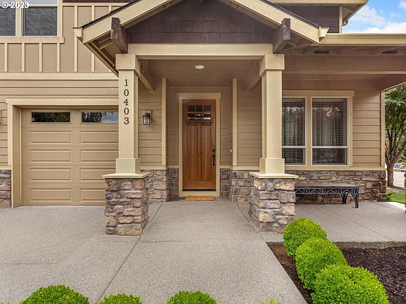 2nd image of 10403 NE 123rd Pl