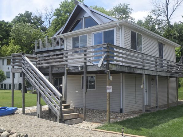 8245 Lake Shore Dr #B