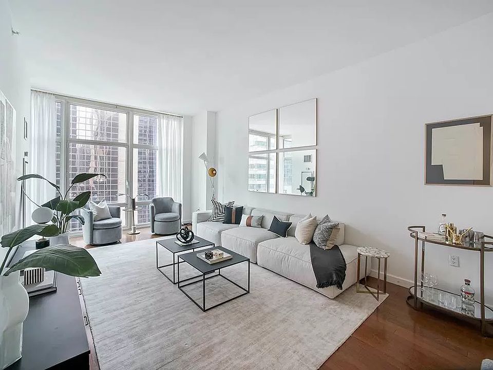 1st image of 1600 Broadway APT 5B