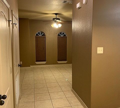 4th image of 10706 International Blvd Unit 122