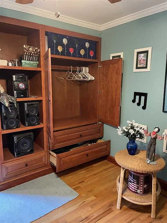 1 bed, 1.0 bath, 144 sqft, $850 — Photo 4