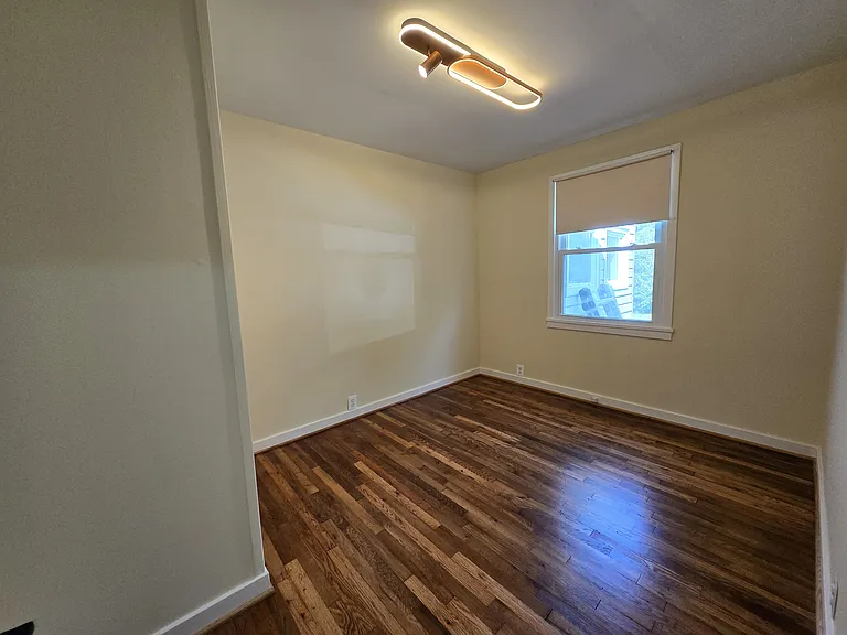 2949 Rosemary Ln — Photo 11