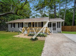 9060 Thomas Rd, Jonesboro, GA 30238