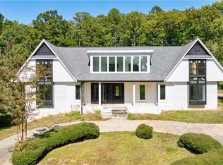 1870 Chartwell Trce, Stone Mountain, GA 30087