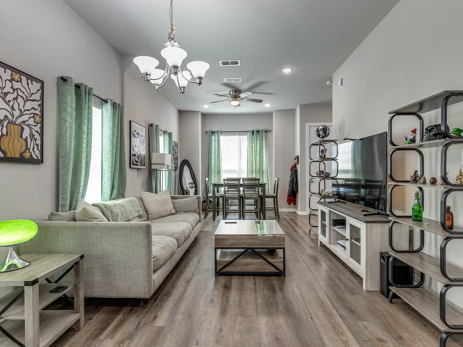 2 bed, 2.5 bath, 1348 sqft, $1,850 — Photo 3