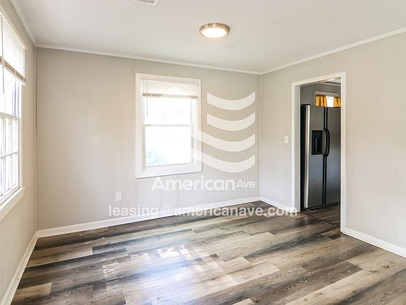 1627220_005_dining_room_5.jpg