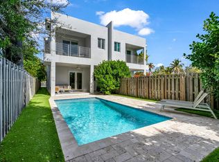 2920 SW 25th Ter #2920, Miami, FL 33133