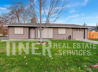 1 Rocky River Ct, Sacramento, CA 95831