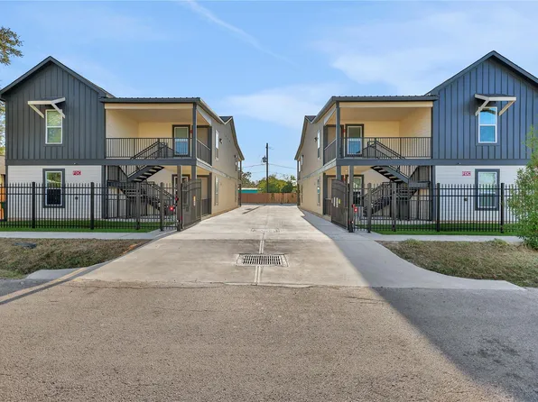 2619 Delafield St #4, Houston, TX 77023