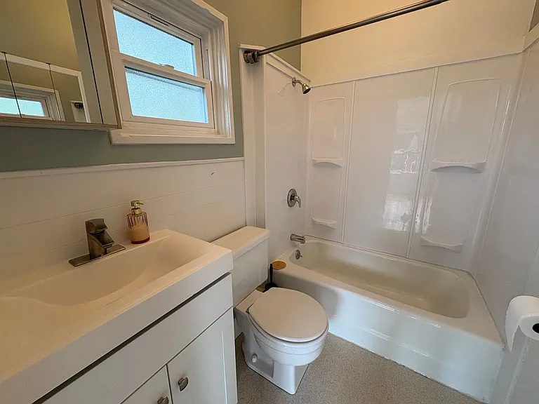 6703 47th Pl SW — Photo 10