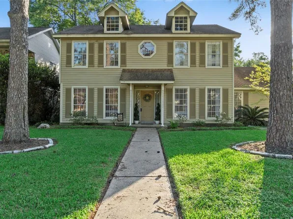11523 Corola Trail Dr, Houston, TX 77066