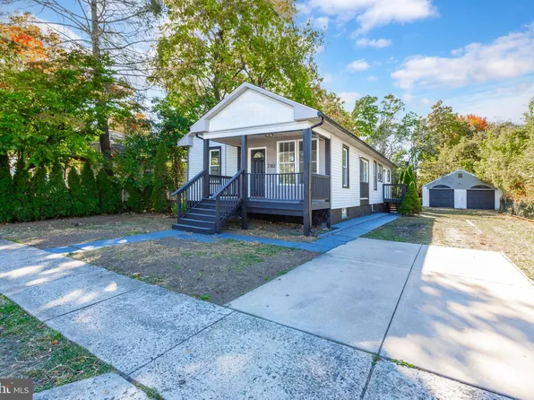 2382 Booker Ave, Upper Chichester, PA 19014