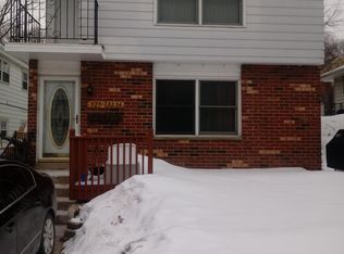 525 S 94th St #A, Milwaukee, WI 53214