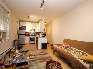 511 W Belmont Ave UNIT C42, Chicago, IL 60657