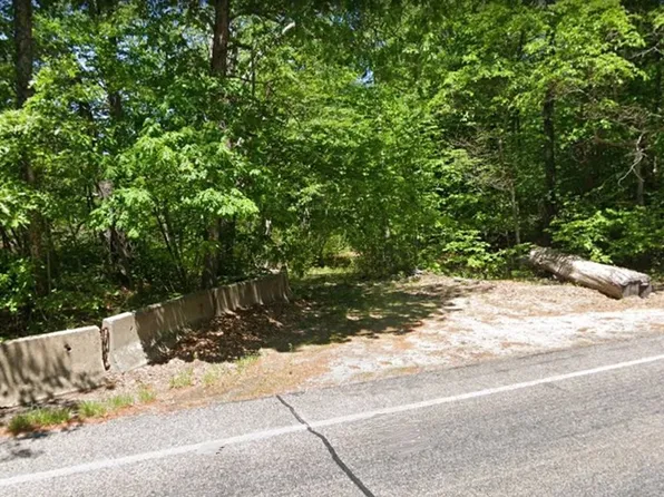 355 Aldrich St, Uxbridge, MA 01569