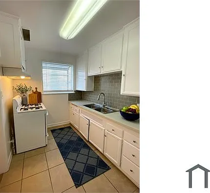 2 bed, $2,295 — Photo 2