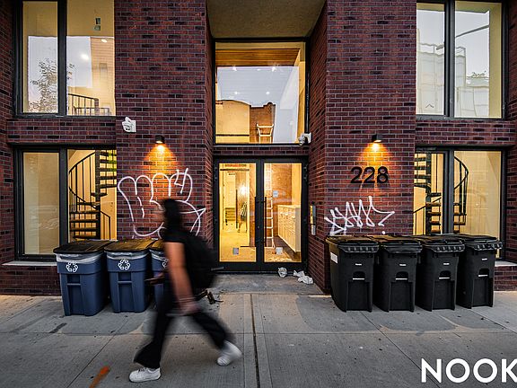 5th image of 224 N 7th St #303